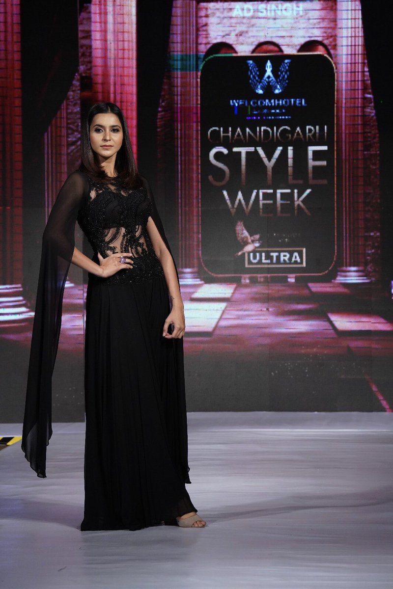 ADSINGHDESIGNS's tweet image. Our signature black drape cape sleeve gown with self embroidery and sheer bodice! Killing it in style! #adsingh #blackgown #blackdress