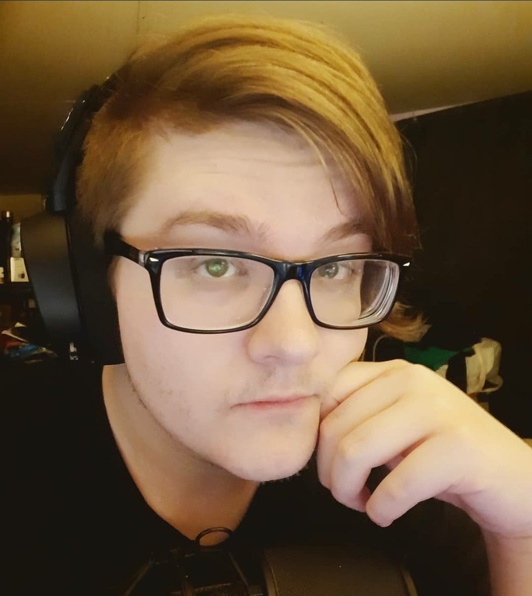 Trav ≽^• ˕ •^≼ tweet media