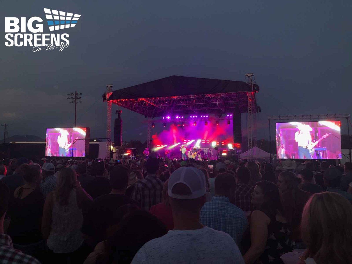 gobigscreens's tweet photo. Experience the BEST with Big Screens On The Go!

⭐⭐⭐⭐⭐
"The huge screen made our party the hit of the year. They set up quickly."
- Miles Labno, Block Party

#BigScreen #BigScreenOnTheGo #BigScreenRental https://t.co/ITllzF6bzc