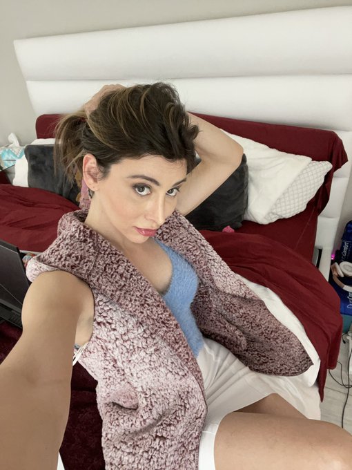 15 customs done today. 15 more for tomorrow. ^.^ almost caught up. 🤪🙈 https://t.co/vHsXmxiAGD