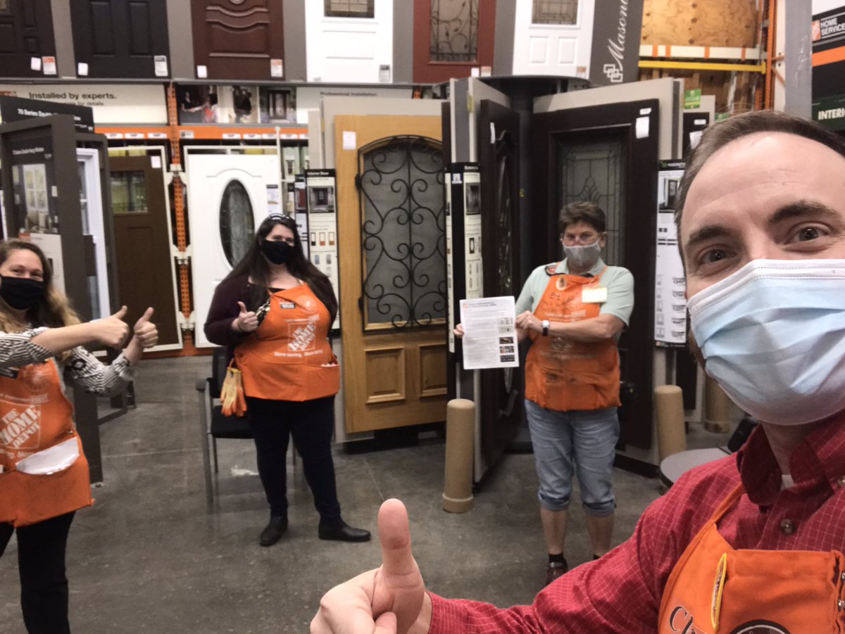 Chris Ranew tweet media