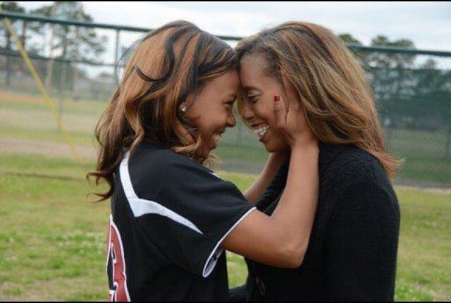 Mommy’s Girl💕 tweet media