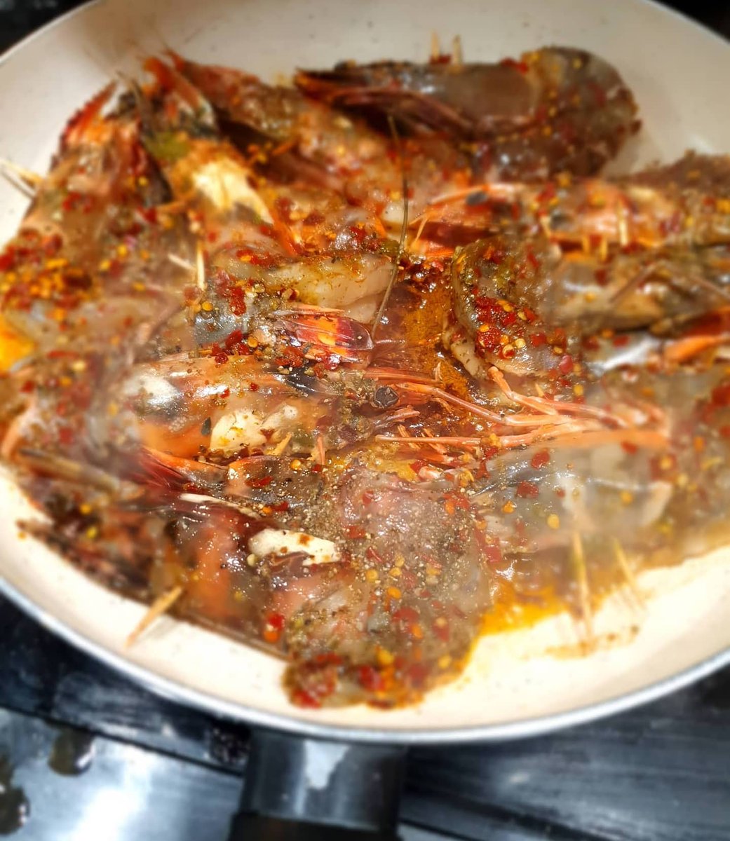 Chefvivianj's tweet photo. Mid Week Brunch. Waffles With Sweet Scotch Bonnet Prawns

Served with a nice glass of  @ChairmanReserve rum https://t.co/NeR7d4E7Zo