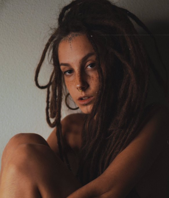 🦁 https://t.co/F4BBlmYQaF