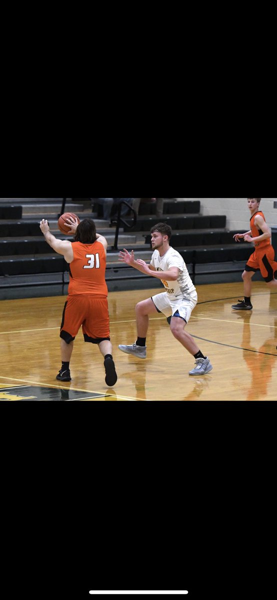CoachMerryman's tweet photo. @HamiltonLocalSD Mr. Payne never missed my golf outings that I have had the past couple years to help our boys out.  He emailed me some photos like these from our first game after months of not playing basketball.  Thanks for being such a friend to the hoops program and myself 🙏 https://t.co/j4WnDcuqxb