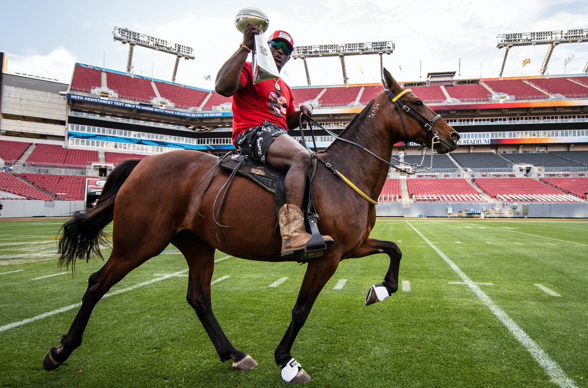 LSU Football tweet media