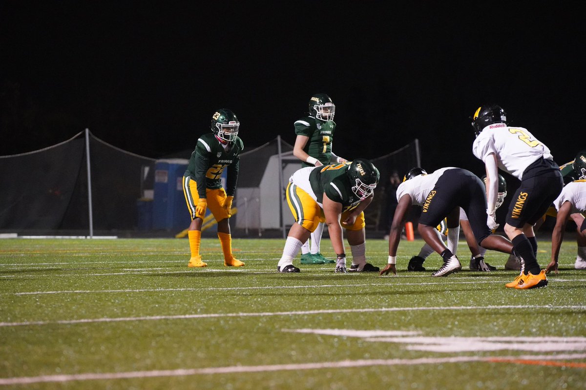 ECJ73's tweet image. Went a whole game vs a 3⭐️ DE! End Result we won 38-19 he had 0 tackles!