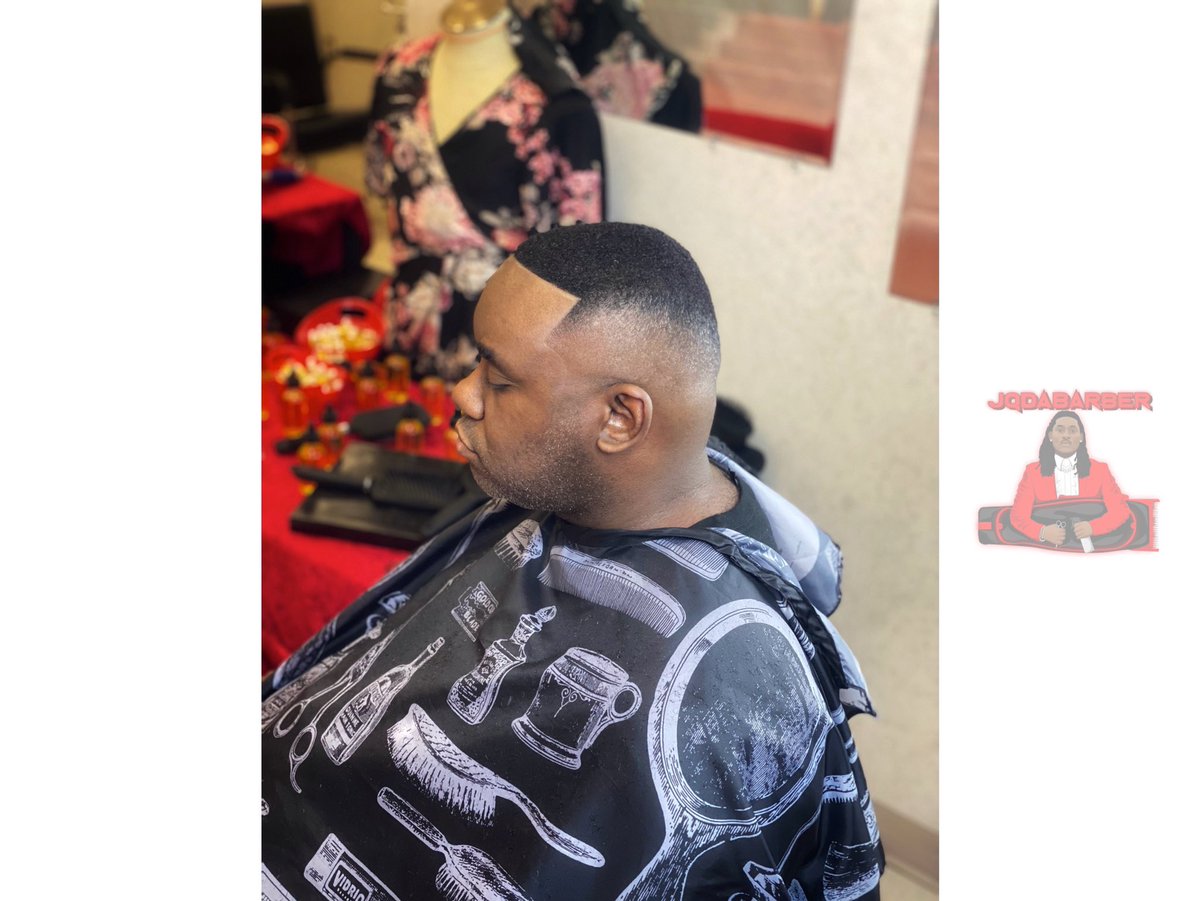 JQdaBarber's tweet photo. @vicblends have you ever thought about doing men unit 💈💪🏾 https://t.co/111stMVIwJ
