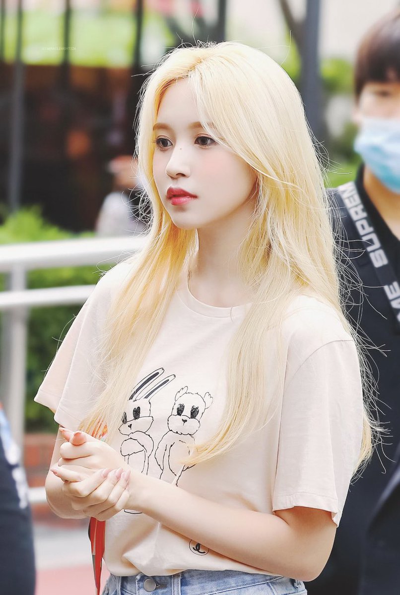 minathinking's tweet image. new thinking account for twice’s mina! rt to spread 🦢