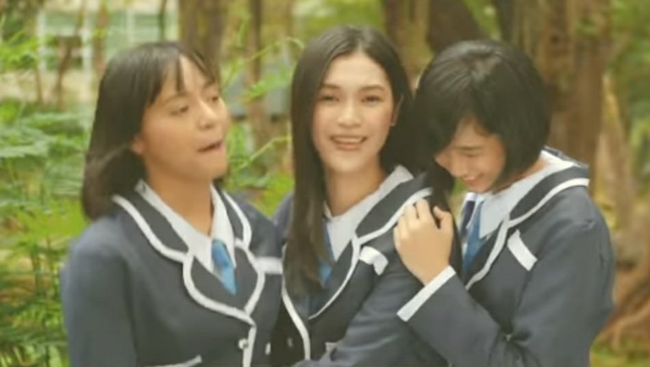 nagpatakkay's tweet photo. Ang soft ko sa baby Ella and baby Gabb π₯Ίπ₯Ί
Nakakamiss rin si Ash π₯Ί
#MNL48Ella
#MNL48Gabb
#MNL48Ash https://t.co/sU8VzgharB