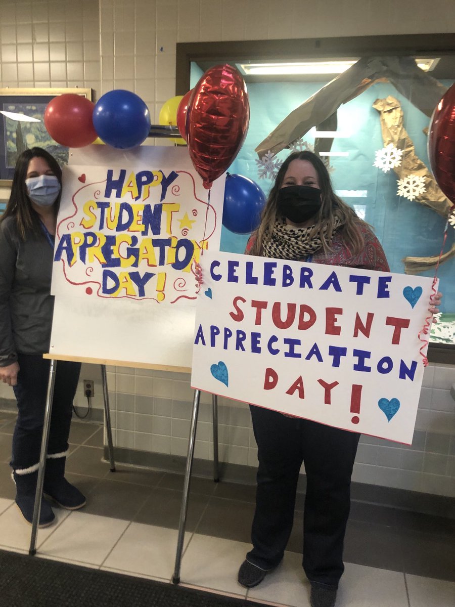 Liz Smith tweet media