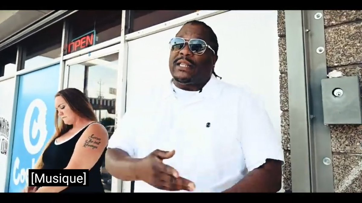 ApaypaDaGreat1's tweet image. #Comegetitrecords #thumb2fingermusicgroup #witme #twosnfews #buymelove