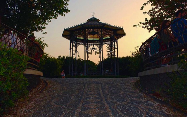 VisitSicilyOP's tweet photo. I catanesi la chiamano semplicemente "a villa", forse perchè il Giardino Bellini è il più antico dei quattro giardini principali di #Catania! 

📷 @FlaminiaBalis

#visitsicilyinfo #catania #sicilia #sicily #Facts #11febbraio https://t.co/YbqUocES8R