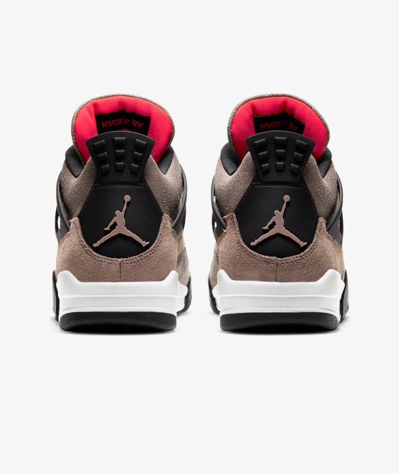 La AJ4 Taupe Haze 🤎