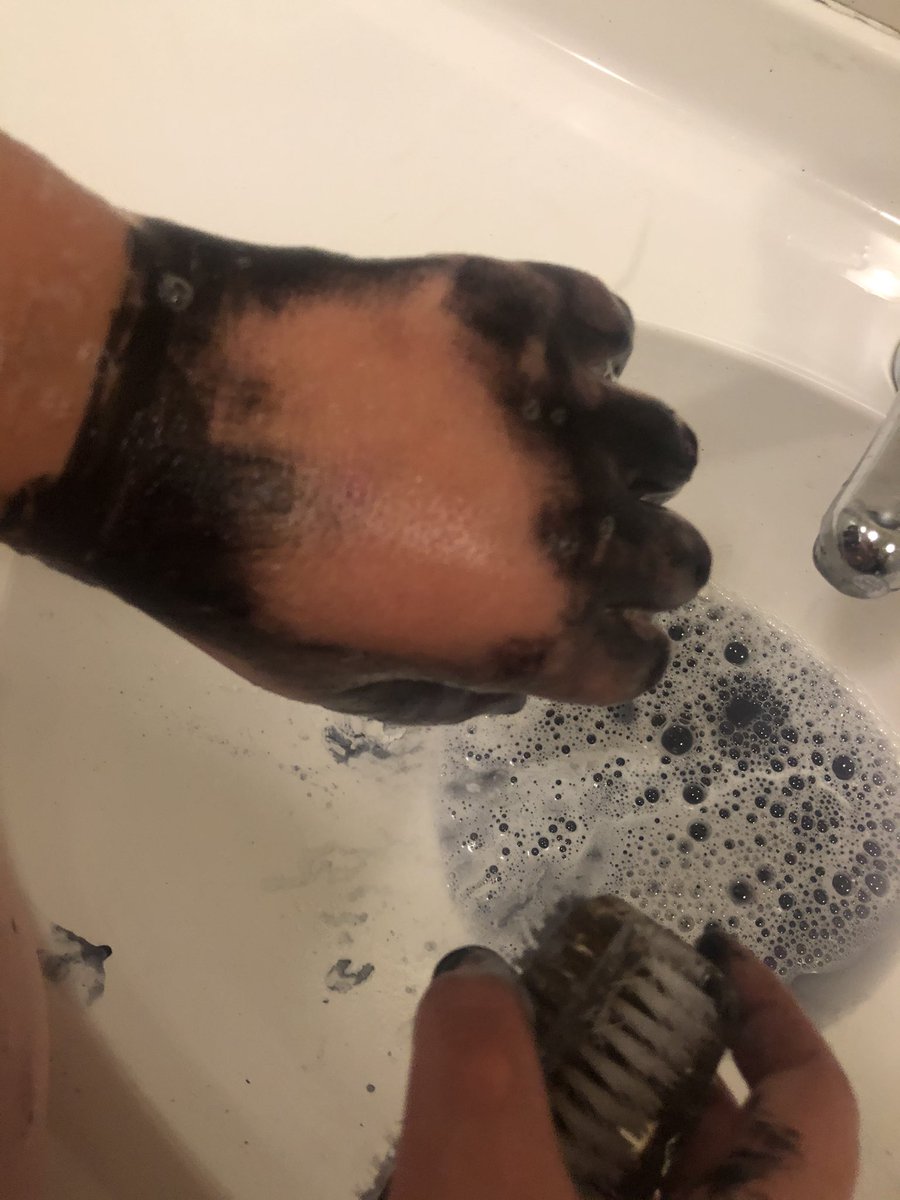 jkindy61's tweet photo. He wants to be just like @tylerrjoseph Tyler doesn’t use Sharpie!!!! #autistickids https://t.co/jRoik1oTdZ
