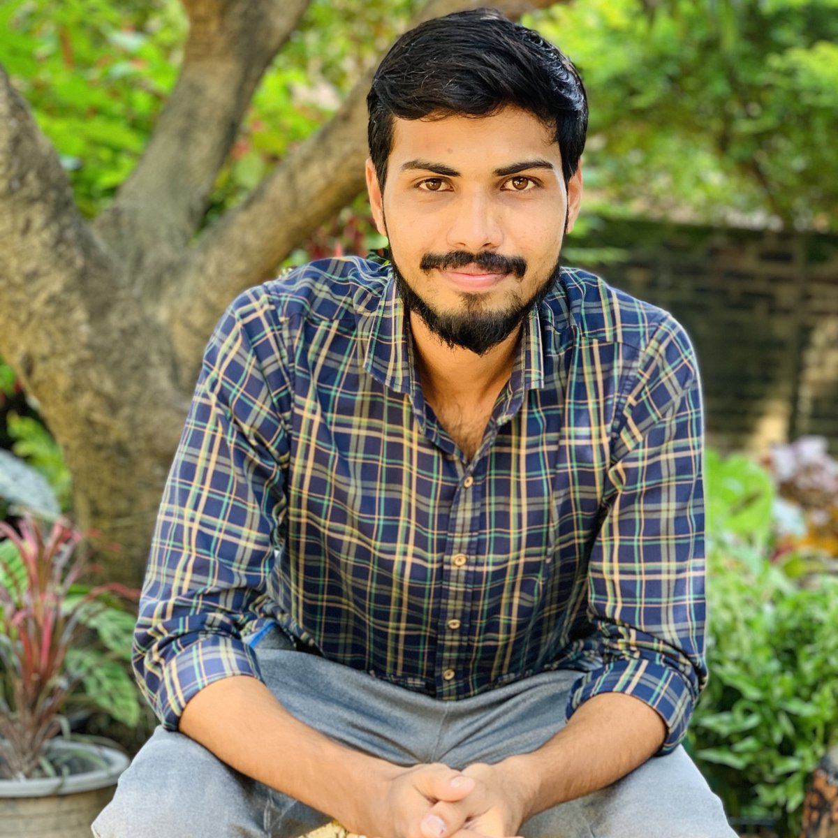 ZiyahulAnsath's tweet image. #NewProfilePic