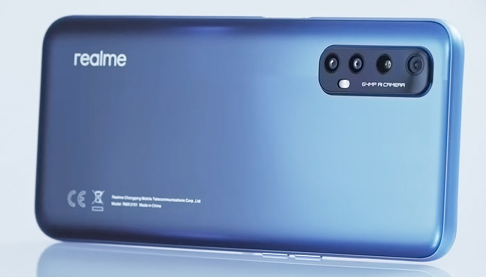 Review__Hub's tweet photo. Realme 7 Review – Good Enough? Let’s find out.

https://t.co/rRCfCLlXjb
#realme #android #phone https://t.co/71CyRncnAC