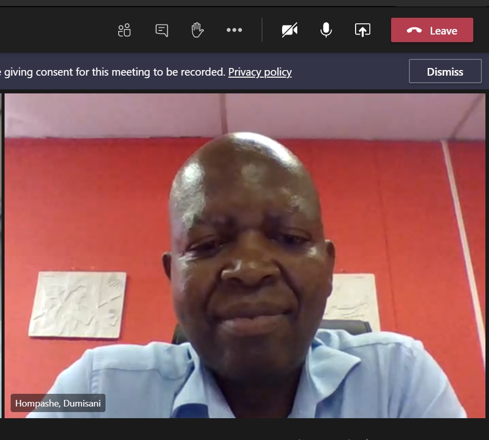 The moment in <a href="/dumzaro_/">Dumisani Hompashe</a> ‘s online PhD defence yesterday that he heard his PhD is being awarded. Congratulations, Dumisani 🎊! You worked so very hard for this. And all during Stage 3 load shedding, nogal. <a href="/StellenboschUni/">Stellenbosch University</a> <a href="/resepgroup/">RESEPgroup</a>