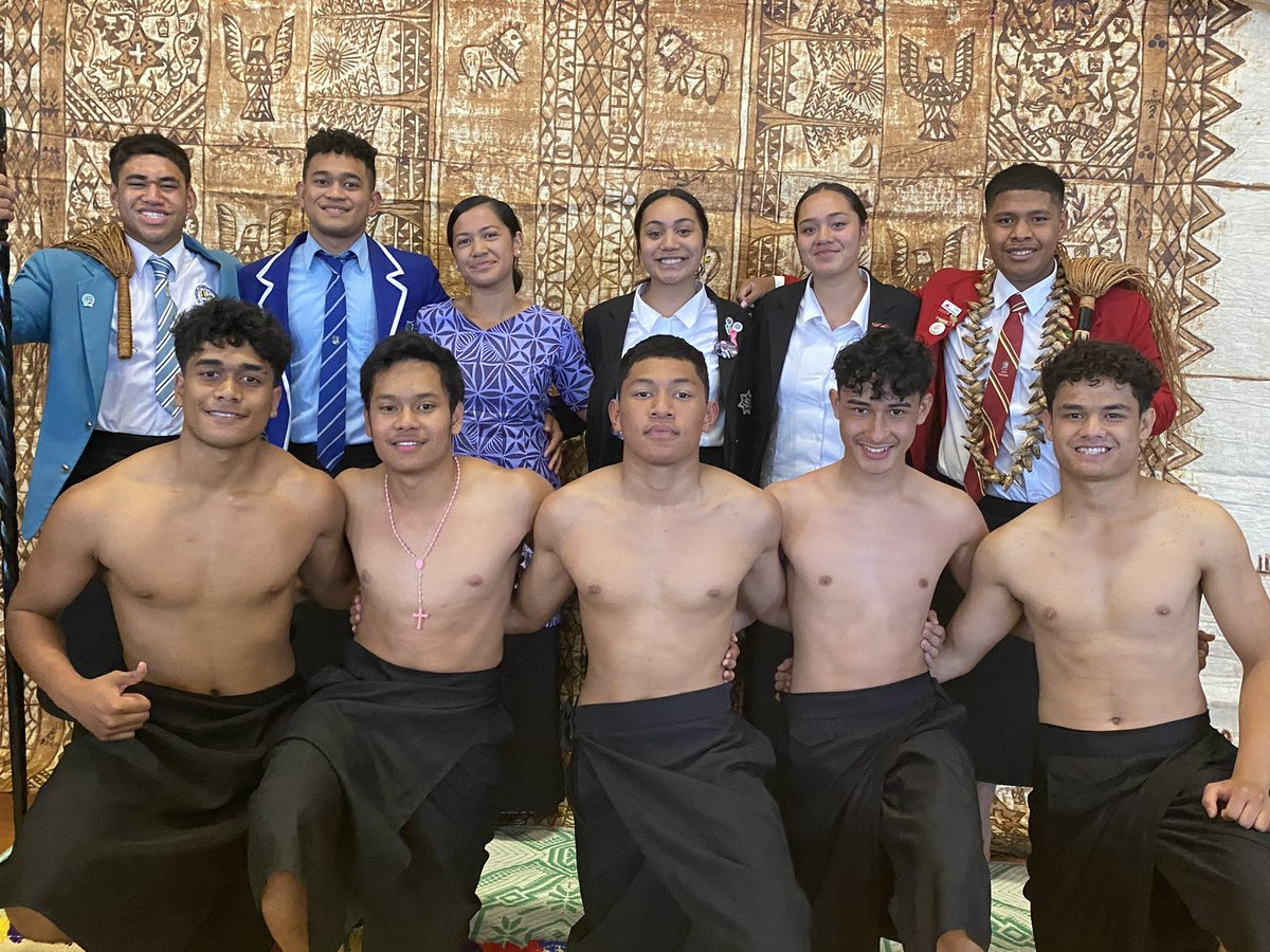 ViardCollege's tweet photo. It was great to join with St Mary’s, Stream and Town for the ‘Ava ceremony to welcome St Mary’s New Principal - Mr @Andrew_Murray33

Our boys involved represented themselves, our teachers, their families and our college with pride and dignity. 

#weareviard https://t.co/fBVK5gZEaD
