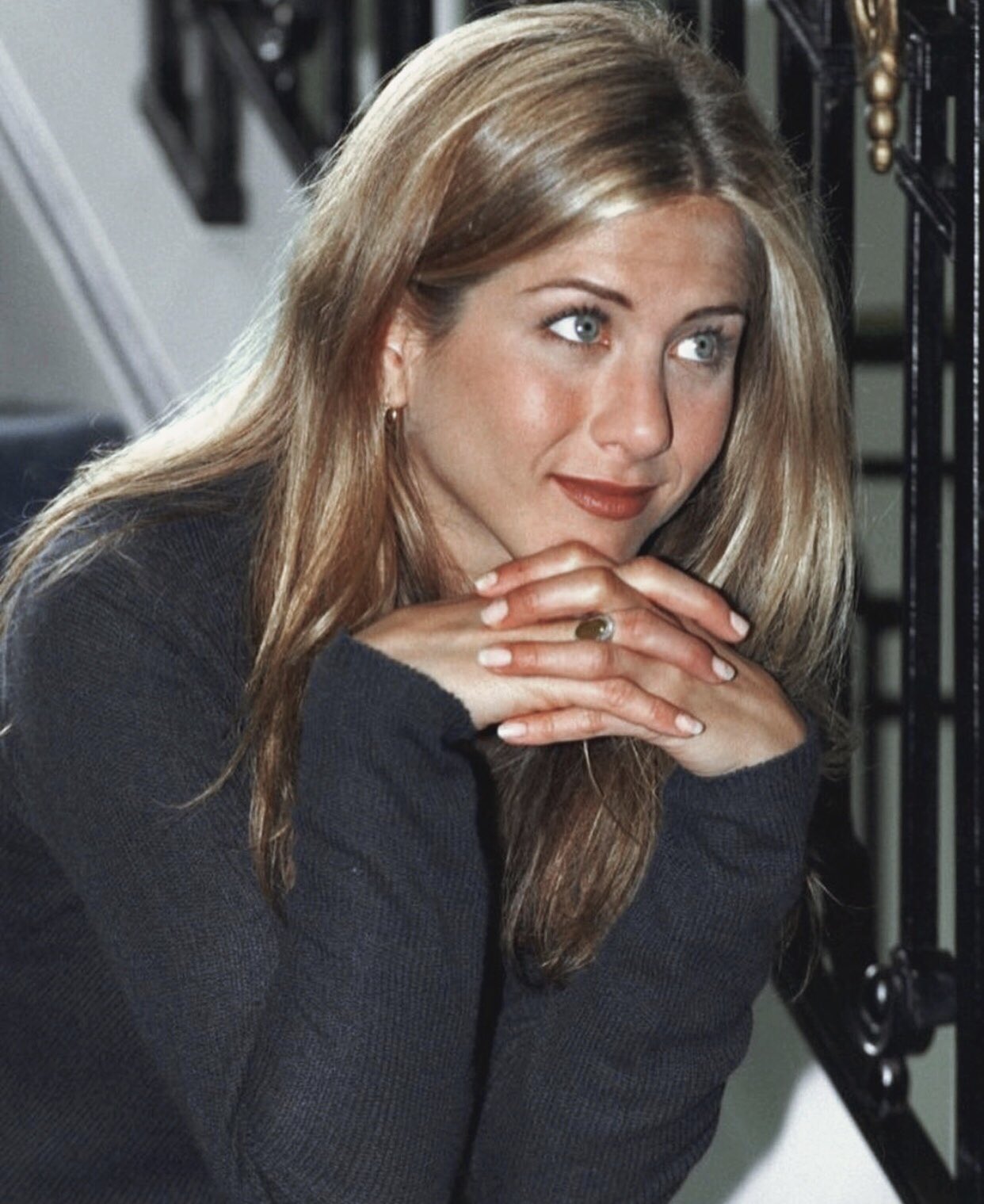 Happy Birthday Jennifer Aniston. I\ll stan the Queen always. 