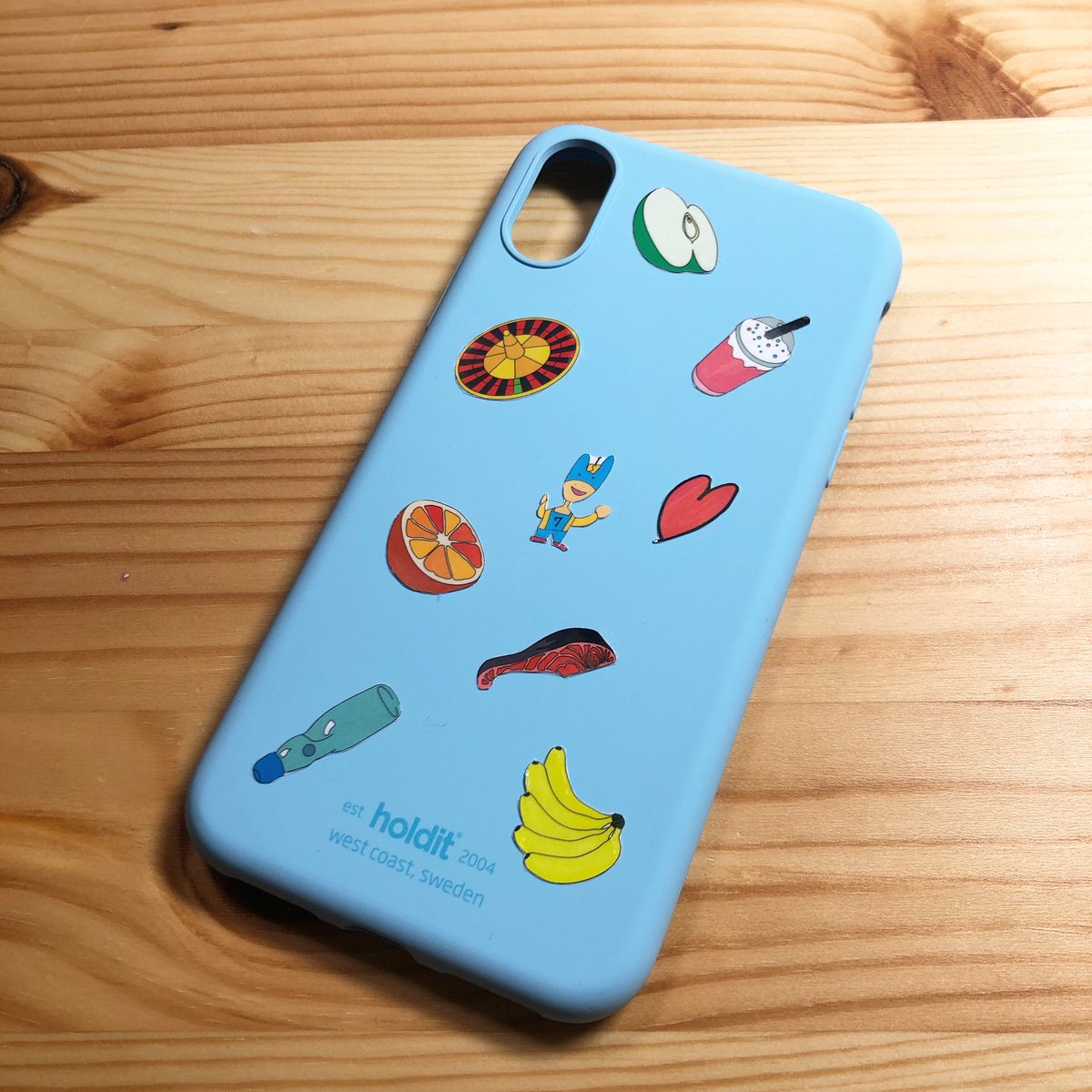 フレークシール届いたのでスマホケースに！がんばるうまくんはもちろん