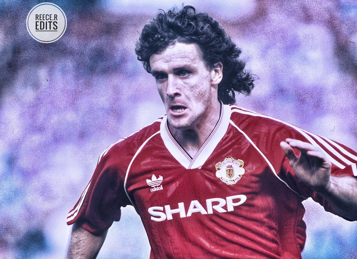 Mark Hughes, Wes Brown, Norman Whiteside and Gary Neville.