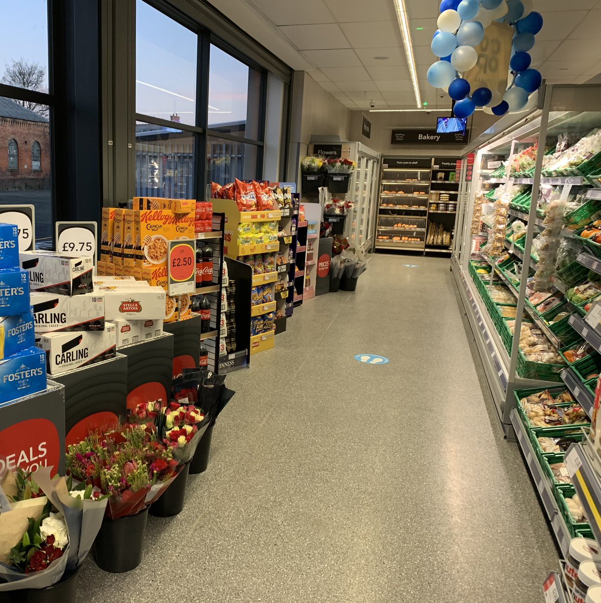 Davec_21's tweet image. Great to launch @coopuk Oswestry this morning after it’s refit. Stores been transformed. Good luck to Sam and the team @kingcop4 @P_Chudders @tinamitchell123