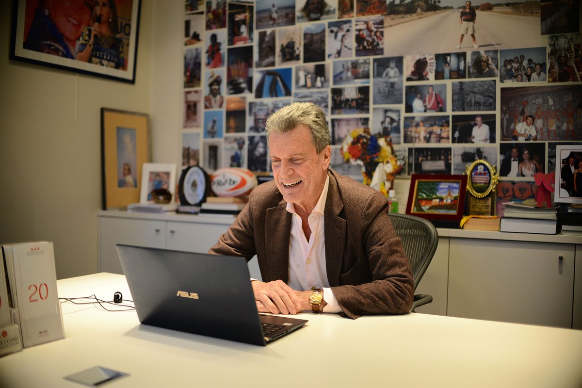 cuomo.foundation/fr/news-fr/deb…
La première d’une série de téléconférences médicales animées par le Professeur Gilles Dreyfus #CCPC #Dakar