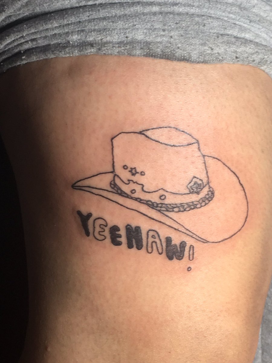 assweenie's tweet photo. #nyc come get a tattoo #diytattoo :P 30-60 eeee https://t.co/kV7IRBidWh