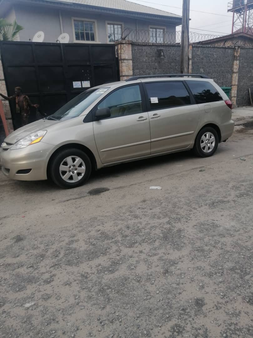 Smart rides tweet media