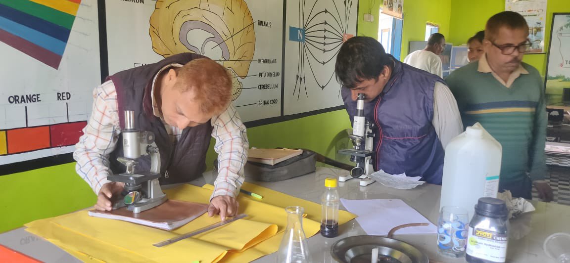 SRFFoundation's tweet photo. A ‘Science Experiments Training Workshop’ was organized from 8th-10th of Feb for teachers of our intervention school in #Kamrup(M) (#Assam) to prepare them to conduct science experiments in a better and more engaging way with the students.
#WeAlwaysFindABetterWay
@srflimited https://t.co/Rq95p3eSwO