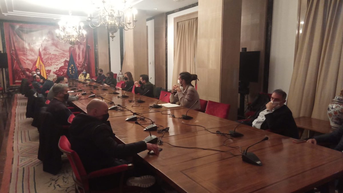 Hoy <a href="/Congreso_Es/">Congreso</a> hemos pedido convocatoria urgente de una mesa #industrial que paralice el #ERE de <a href="/SiemensGamesa/">Siemens Gamesa</a> y buscar alternativas que garantizen el empleo y el futuro de las factorías de #Cuenca y #Somozas. #NoALaDeslocalizacion #TransicionConEmpleo
#SiNoFabricasNoVendes