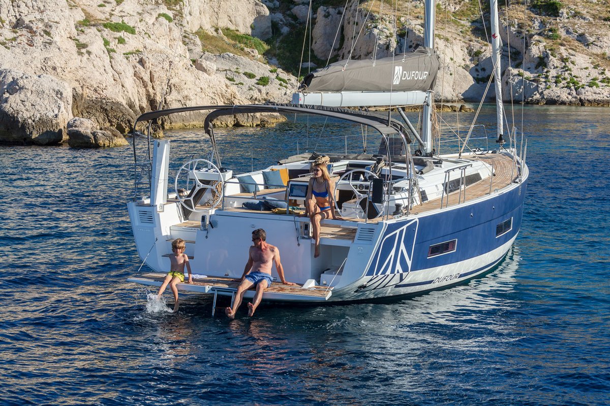 Buy a Dufour, get up to €62k in extras from Universal Yachting! sailingtoday.co.uk/news/buy-a-duf…
#dufour #dufouryachts #universalyachting
