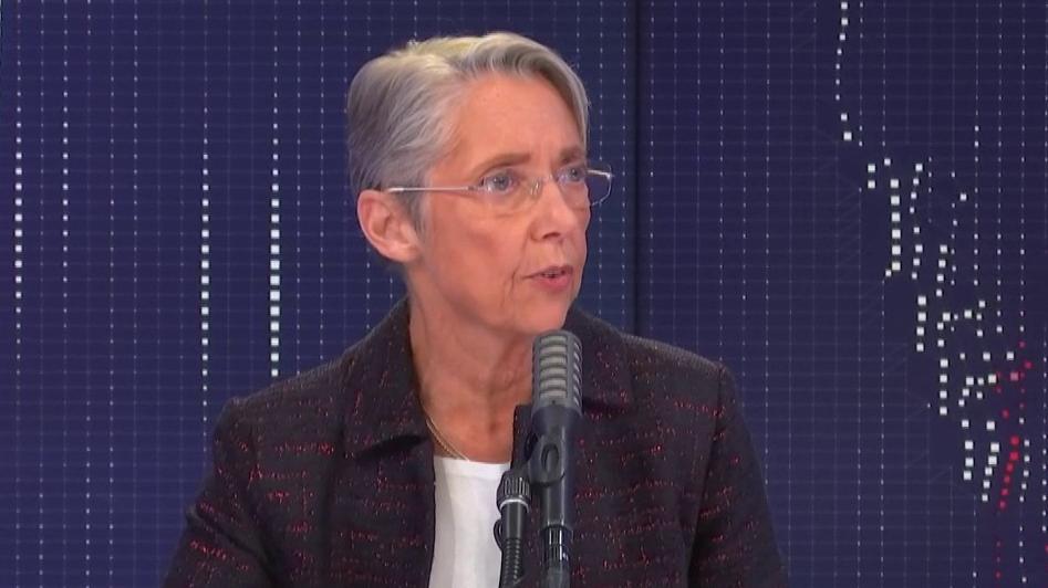 VIDEO ▶ Covid-19 : les entreprises "peuvent continuer" à accueillir les jeunes stagiaires assure Elisabeth Borne

La vidéo est à voir ici ⤵
francetvinfo.fr/economie/emplo…