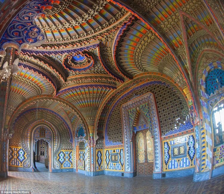 ArchitectureTud's tweet photo. The Peacock Room 🦚
In the Castle of Sammezzano, Reggello ,Italy 🇮🇹 https://t.co/ZQdhbto876