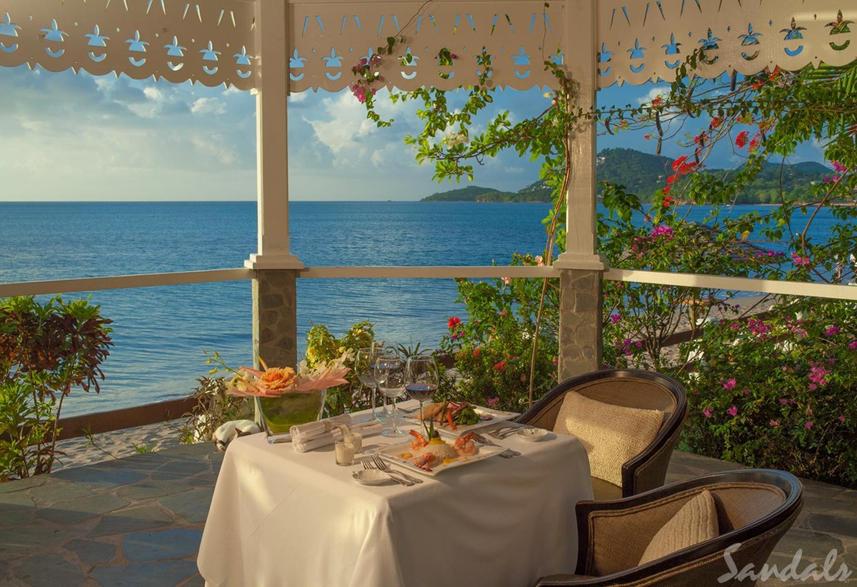 PureDestination's tweet image. Valentine's Day gift idea 💞  Treat your partner to a romantic all inclusive holiday at Sandals Halcyon from £1,799pp on selected dates between 1st Sept 2021 - 21 Oct 2021. Find out more: bit.ly/2Z7CpCs