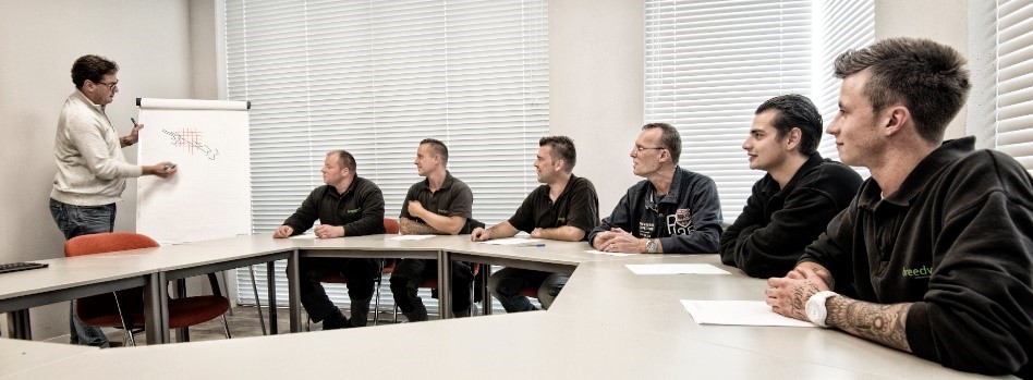 webredactie@breedweer.nl tweet media