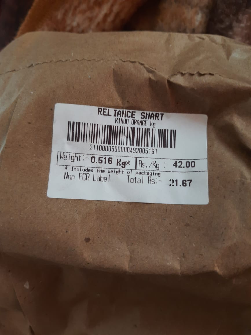 sunilchouhan32's tweet photo. I really thought @reliancegroup is creating something disruptive with @JioMart. 
All my expectations were destroyed with the first order - billing for full quantity, while the real quantity is half. Well, this can't be a system error, it is sheer ignorance. #unethicalreliance https://t.co/H2xrkQ5xGP