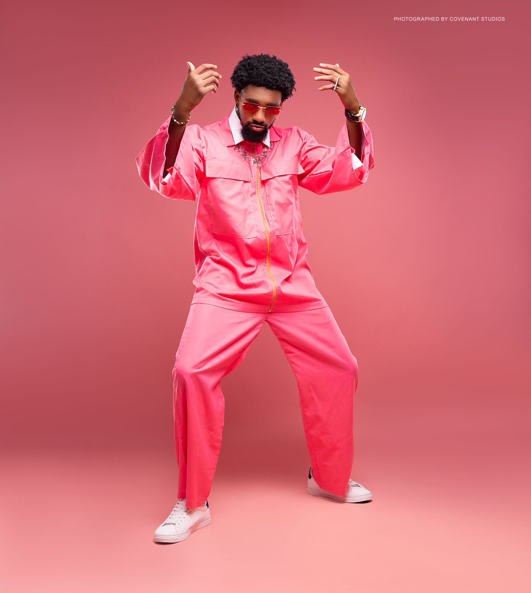 frimpyb's tweet photo. PINK AND FANCY 

#Styledby @official_nkc 
#photography @covenantstudios 
.
#style #pic #pink #fashionstyle #fancy #photoinspo #fashion #styleinspo #malefashion #ghanafashion #trends #photography #concept https://t.co/VcWSb7BkiN