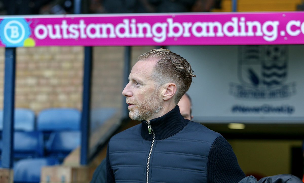 Outstanding Branding tweet media