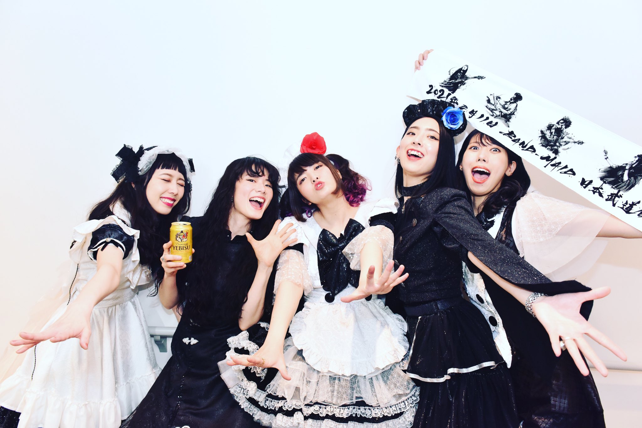BAND-MAID #bandmaid on X: BAND-MAID #bandmaid on X: