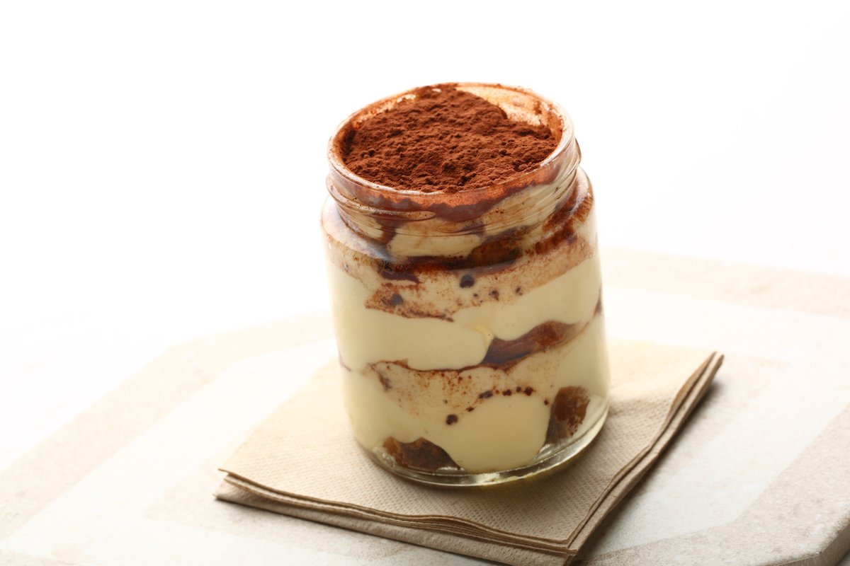 ElPasionPorTi's tweet photo. ¡Apto para golos@s 🤤🤤🤤! Si eres de esas personas que se encuentran en constante búsqueda del TIRAMISÚ PERFECTO, deja de buscar porque... 

LO TENEMOS 🙌  Es casero y te lo llevamos a casa!

👉 Haz tu pedido en:⁣
📧 https://t.co/zGfyeeiJCI⁣
📞 649 627 807 - 941 213 268⁣ https://t.co/ru1Yw5ynJI