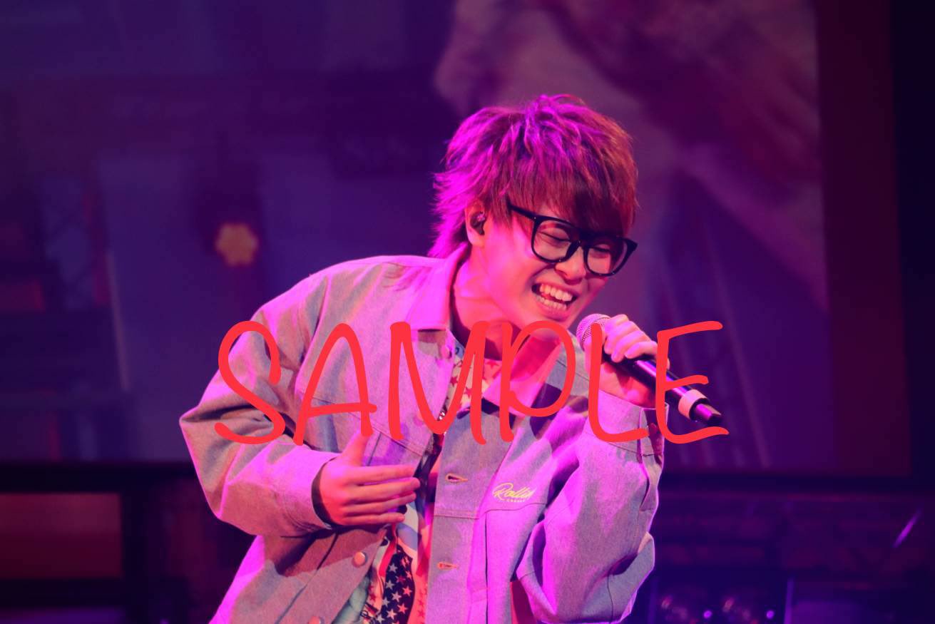 スカイピース Staff ライブ写真が特典のver は各会場でのライブ 時や楽屋での写真などがランダムで封入されます お楽しみに 期間限定 ライブ写真つき ピースピース 初回仕様限定盤 スカイピース Sonymusicshop T Co 5d4zs69s
