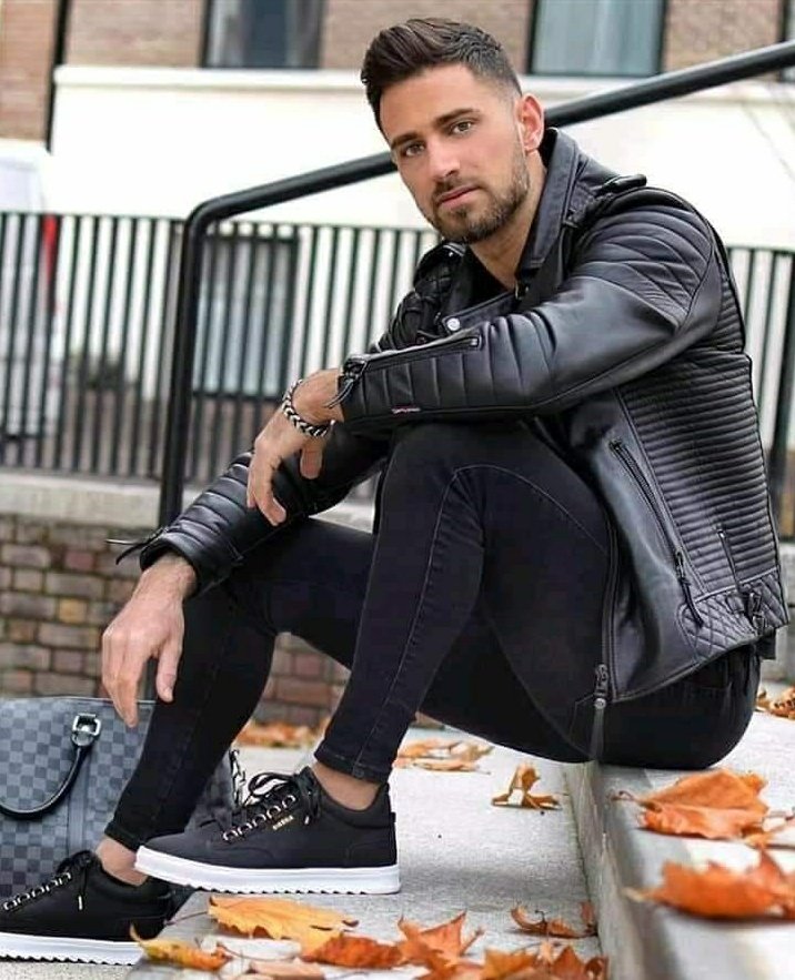 " الطيب يؤذي قلبه كثيراً ." !!