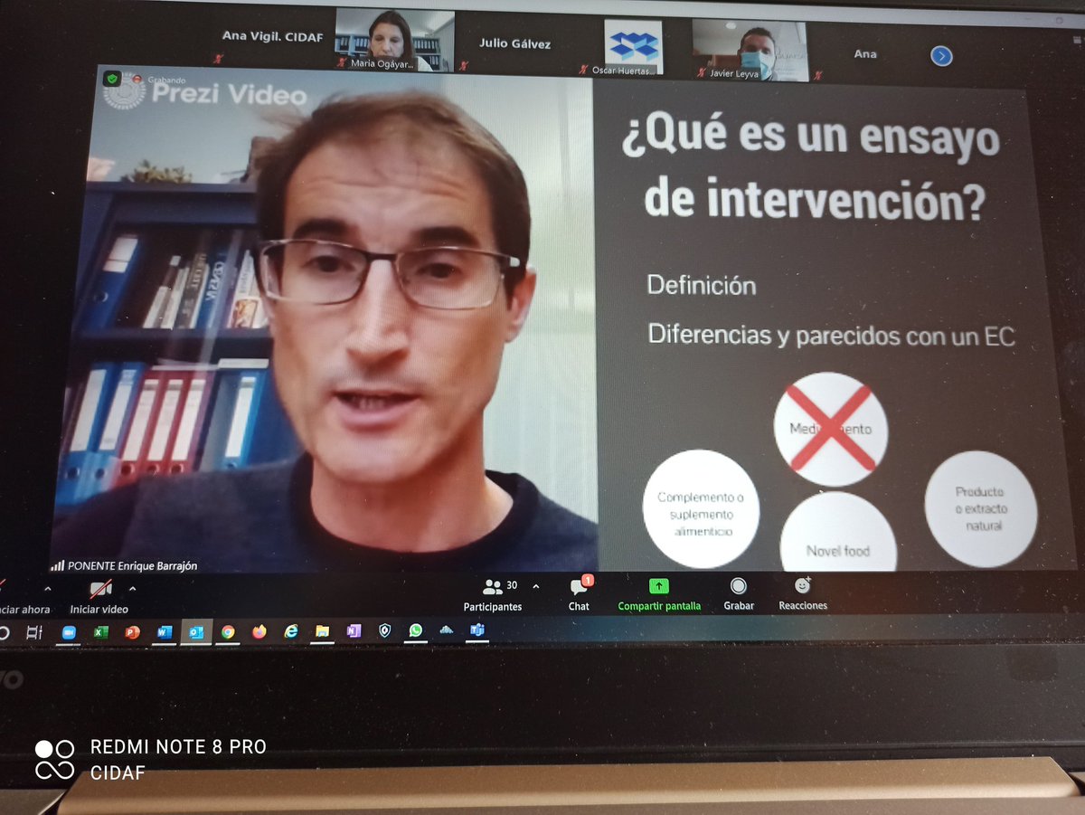 CIDAF_GR's tweet photo. Hoy estamos ahondando en nuestro conocimiento sobre el proceso de validación de un #novelfood, #complementoalimenticio o de un #nutraceutico a través de un ensayo de intervención y las diferencias que hay con un ensayo clínico,con @ebarrajon @FundacionPTS @BidaFarma @FundUnicaja https://t.co/Izk2BQ09fv