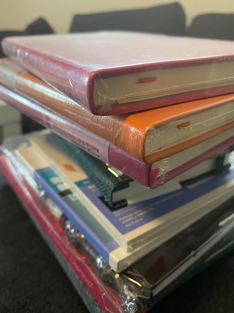 jfzaidi's tweet photo. #NewPostAlert! #NewPost over at https://t.co/M27er3hhFY
#MiniTales #CreativeWriting #bloggerstribe #bloggingcommunity #Notebook #WritingPrompts #creativity #February11 #February2021 https://t.co/0BibfDUPjK