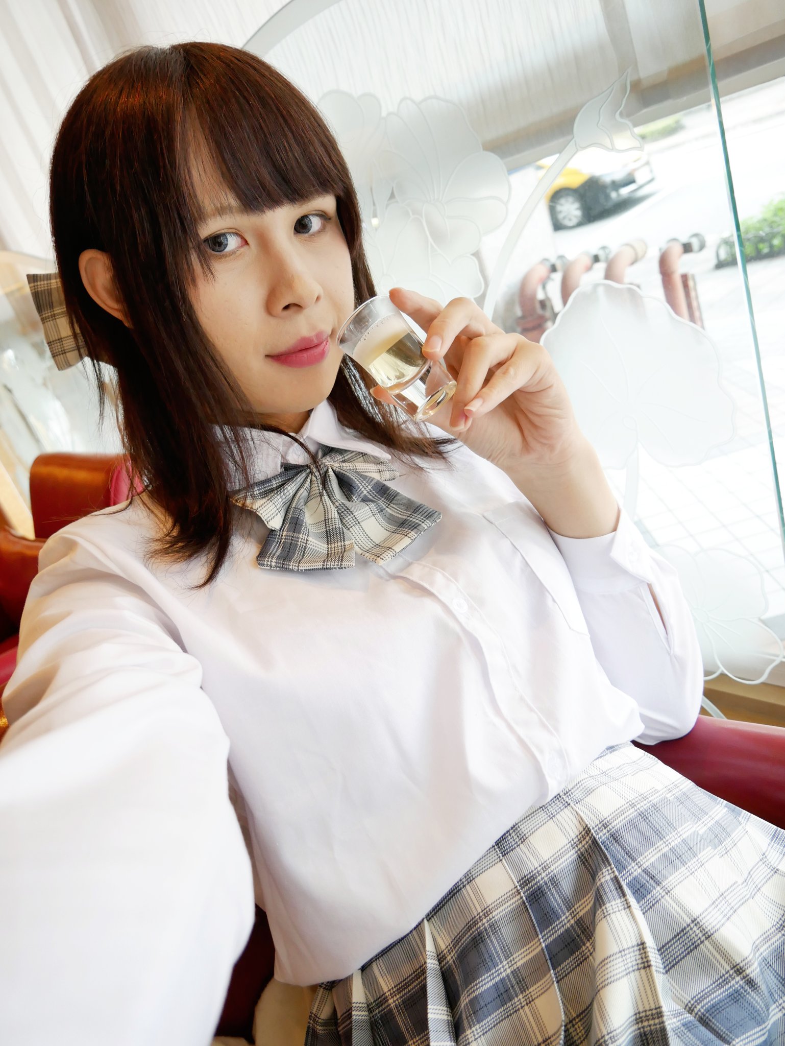 ニューハーフ 女子高生 / X