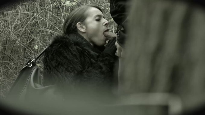 Du hast den Farbfilm vergessen ... https://t.co/ni9HkxHqsR<a href="/tag/gangbang"class="tags"><span>#gangbang</span></a><a href="/tag/anal"class="tags"><span>#anal</span></a>