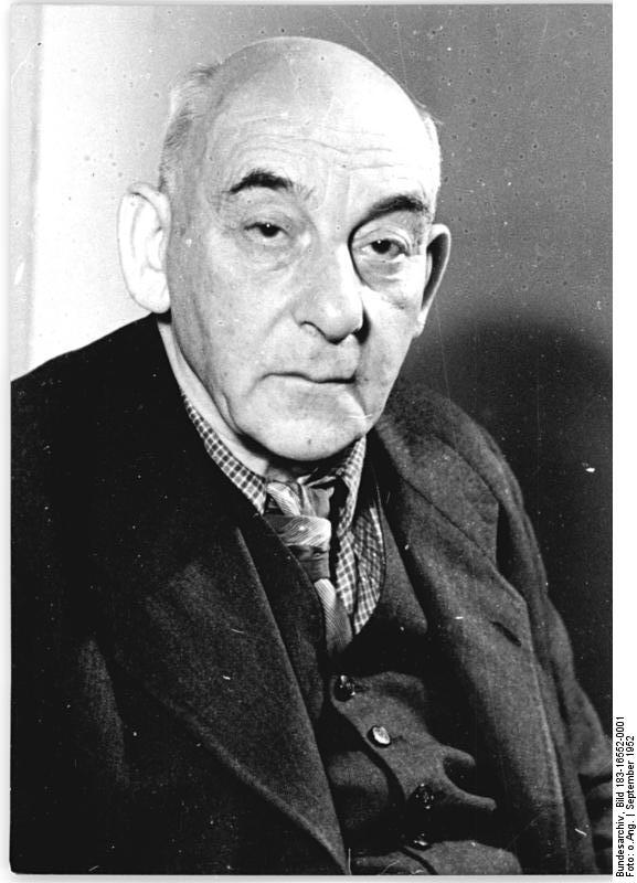  #GDR  #OTD 1960 – Death of academic, veteran and diarist Viktor Klemperer, in Dresden, East Germany (1)