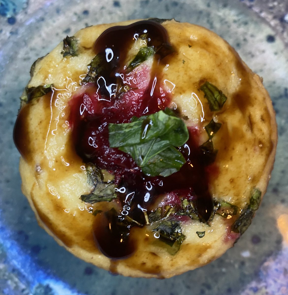 cnev79's tweet photo. Sometimes I bake. #cranberry #orange #basil #balsamic #muffins #newplates #drunkchef https://t.co/Cf5lExglM8